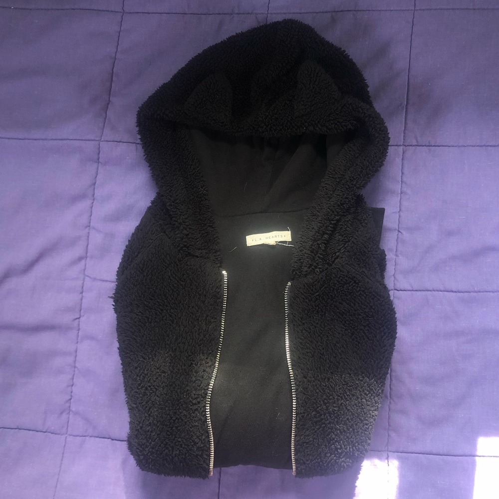 🖤 Black zipper up fuzzy jacket with cat ears 🖤